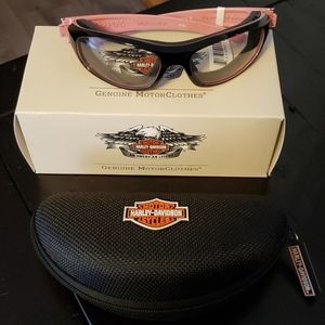 Transition riding glasses